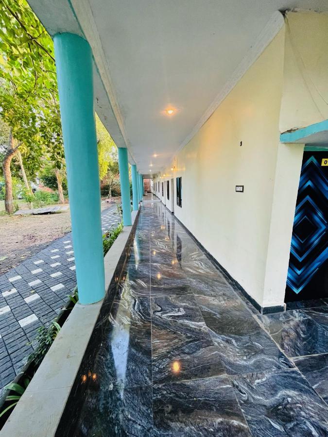 Hotel Green Park Jabalpur Exterior photo